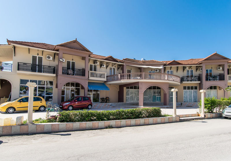 Zante Nest Studios & Apartments Alikanász Kültér fotó